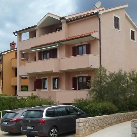Laura And Nevio Apartments And Rooms Đảo Đảo Cres Ngoại thất bức ảnh